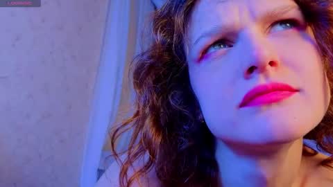 Sophia online show from October 13, 2:11 am