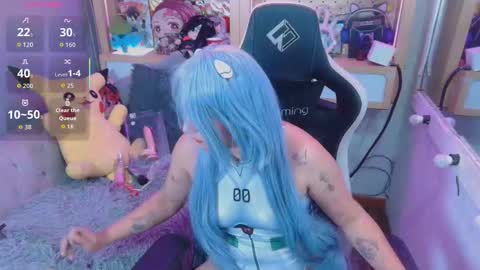 Snapshot of sophia_ebanks_ chatting on December 4, 3:43 pm Soph online show from December 4, 3:43 pm