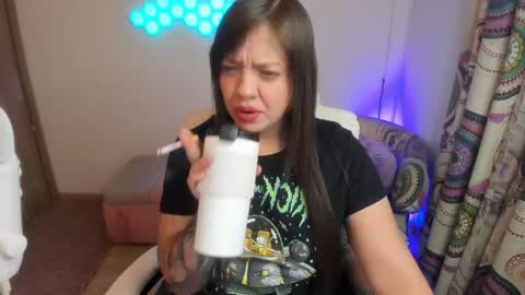 Snapshot of sophia_grants chatting on November 20, 6:02 am sophia_grants online show from November 20, 6:02 am