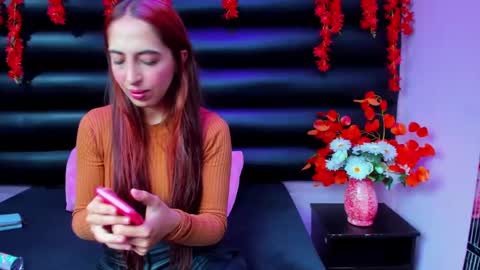 Snapshot of sophia_greey chatting on October 13, 4:51 pm sophia_greey online show from October 13, 4:51 pm