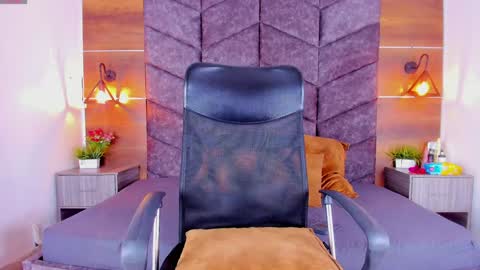 Sophi  online show from January 10, 5:47 am