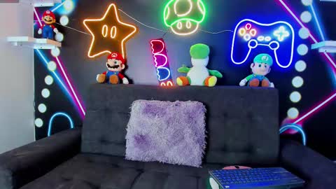 Sophi  online show from March 3, 2:36 am