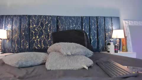 Sofia  online show from January 17, 2:00 pm