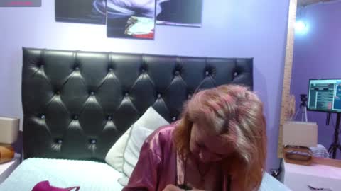 Snapshot of sophia_ny chatting on January 16, 2:09 am SOPHIA online show from January 16, 2:09 am