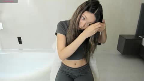 Snapshot of sophia_squirtits chatting on November 22, 8:52 pm QUEEN OF SQUIRT online show from November 22, 8:52 pm