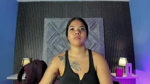 Snapshot of sophia_stonne chatting on July 31, 12:15 pm S O P H I A online show from July 31, 12:15 pm
