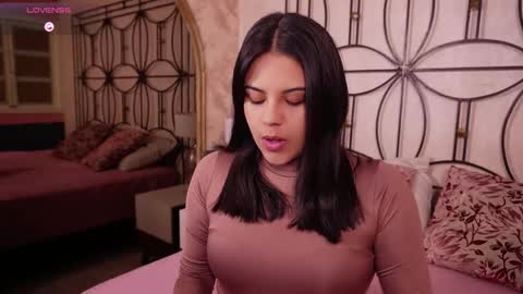 Sofi online show from February 11, 10:42 am