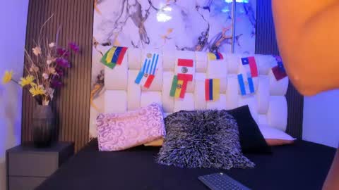 sophiaa10 online show from June 24, 7:24 pm