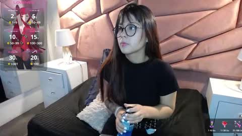 Sophi  online show from October 19, 1:23 pm