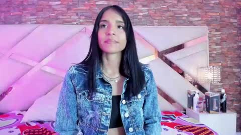 Sophia Paris online show from November 5, 1:38 am