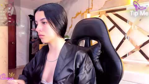 sophiadoll_tf online show from June 12, 1:32 pm