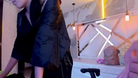 sophiadoll_tf online show from July 28, 6:20 pm