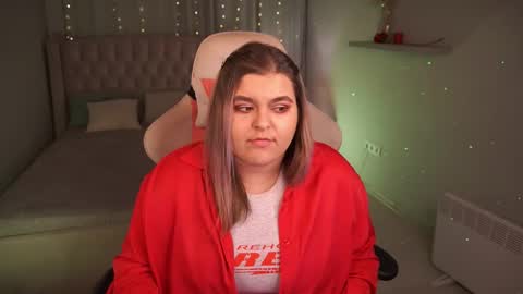 Sophia online show from September 29, 1:38 pm
