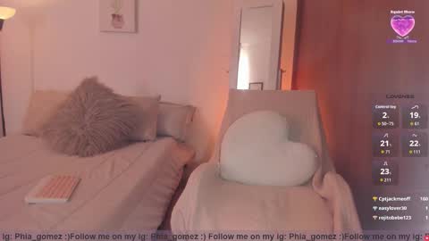    online show from March 25, 1:50 pm