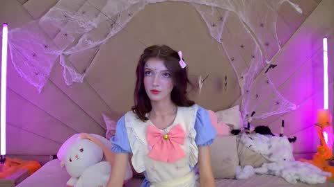 SophiaProve online show from October 31, 4:41 pm