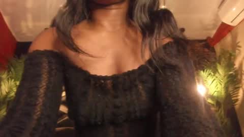 SophiaSmiths online show from March 9, 3:27 pm