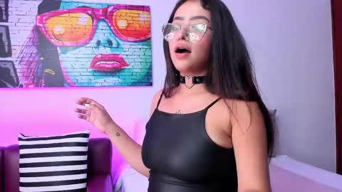   online show from December 1, 8:58 pm