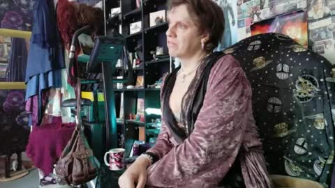 Sophie Satin1980 online show from June 17, 11:12 am