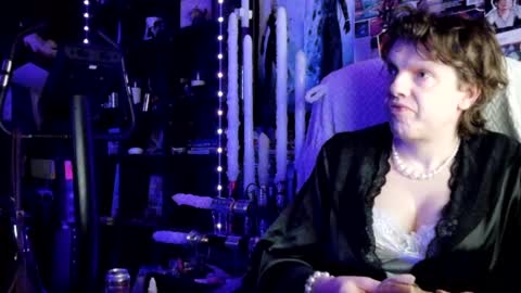 Sophie Satin1980 online show from July 13, 11:40 pm
