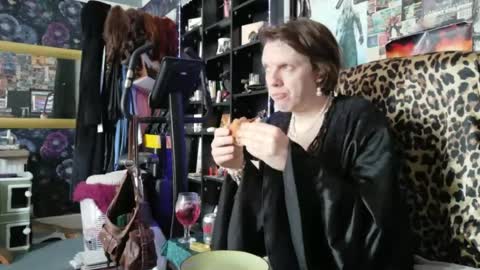 Sophie Satin1980 online show from July 14, 1:06 pm