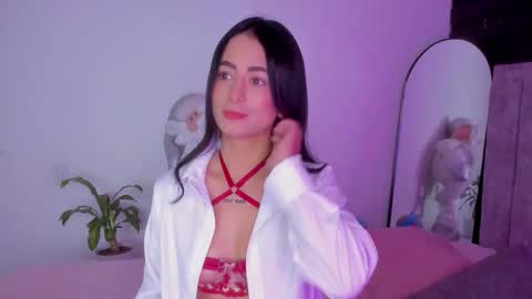  Sophie  online show from December 16, 11:32 pm