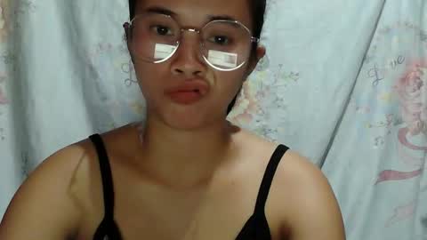 sophie_193 online show from April 16, 6:09 pm