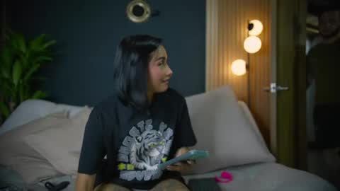 Sophie  Your Squirt Queen  online show from April 2, 1:47 am