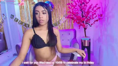 Sophie  online show from December 19, 7:54 pm