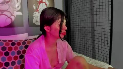 S O P H I E online show from June 9, 4:40 pm