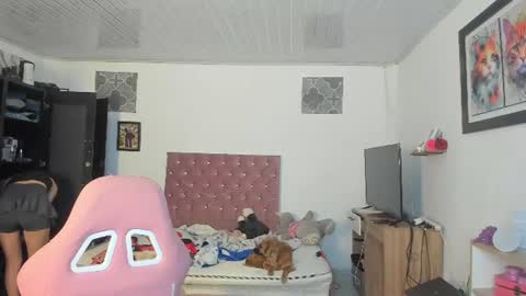 sophie doll online show from June 17, 6:49 am