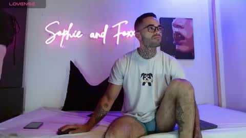 SOPHIE - FOXX online show from July 2, 12:00 pm