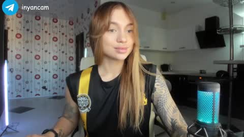 Sonya  online show from December 17, 7:07 am