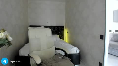 Sonya  online show from March 10, 5:00 am