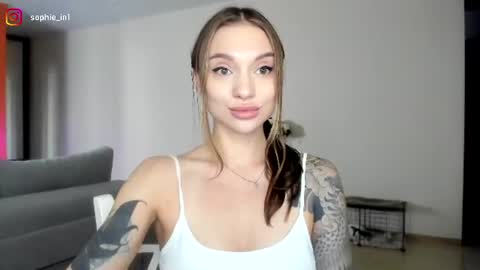 Sonya  online show from July 7, 6:47 am