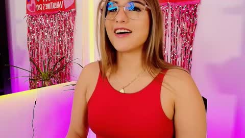  SOPHIE JANNER online show from February 15, 12:40 am