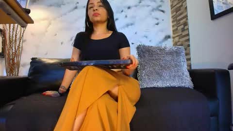 Sophie online show from October 4, 12:47 pm