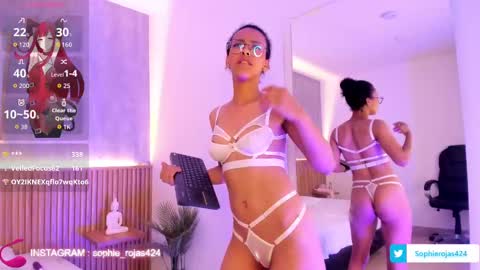sophie_rojas online show from September 14, 3:55 pm