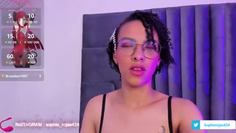 sophie_rojas online show from September 18, 1:40 am