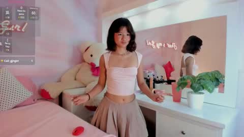 Snapshot of sophie_smitt chatting on November 25, 2:00 am Sophie Smitt online show from November 25, 2:00 am