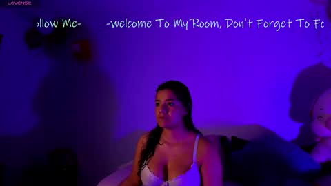 Sofia online show from December 3, 1:24 am