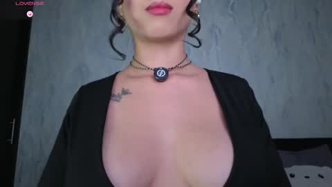  Sophie  online show from March 7, 1:24 am