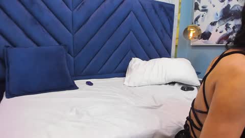 Snapshot of sophiebaker__ chatting on January 26, 2:14 am sophiebaker__ online show from January 26, 2:14 am