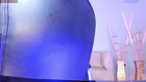 Sophie online show from February 6, 2:22 am