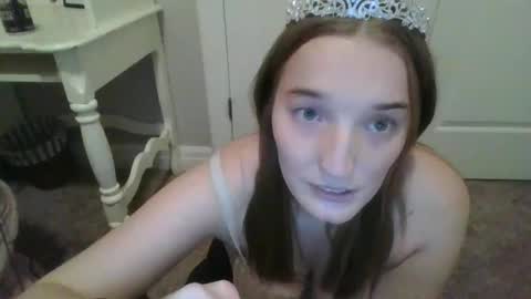 Sophie Bateman online show from February 2, 1:34 am
