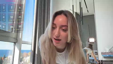 Snapshot of sophiebelll chatting on October 29, 10:28 am sophiebelll online show from October 29, 10:28 am