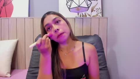 Sophie online show from June 2, 12:29 pm