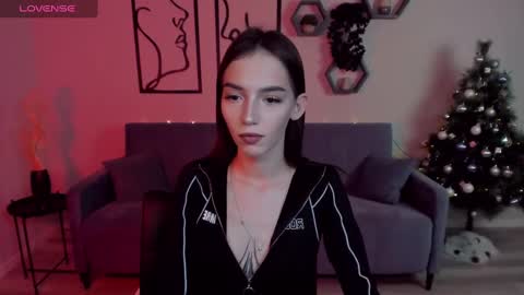Sophie online show from January 10, 5:34 pm
