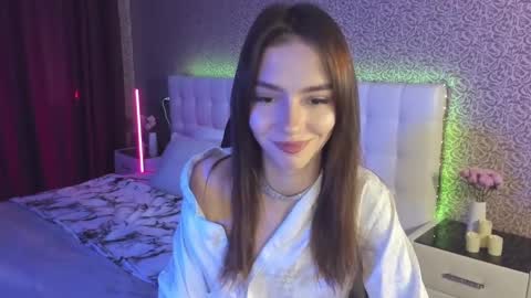 Sophie online show from February 8, 10:50 am