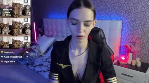 Sophie online show from March 10, 2:48 pm