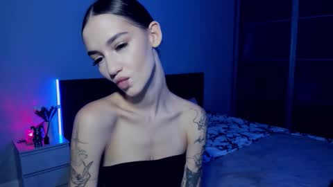 Sophie online show from September 24, 4:21 pm